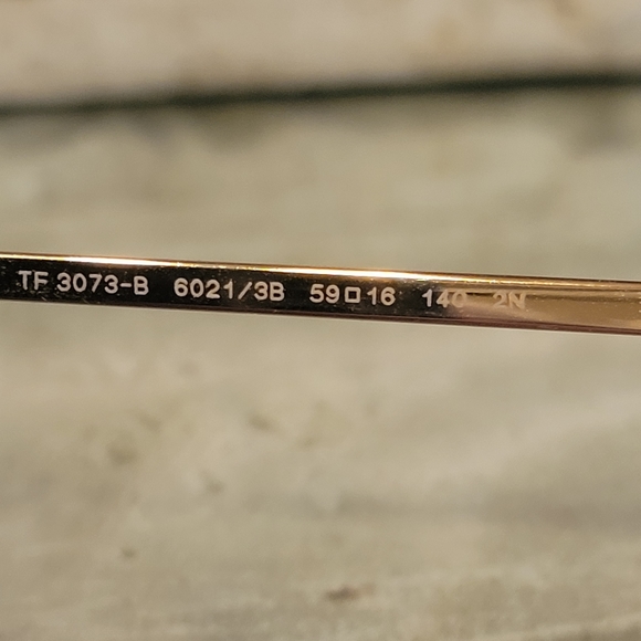 Tiffany & Company Pillow Crystal Sunglasses TF3073 NWOT. NAM#482 - Picture 14 of 17